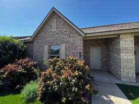 2613 135th St in Lubbock, TX - Building Photo