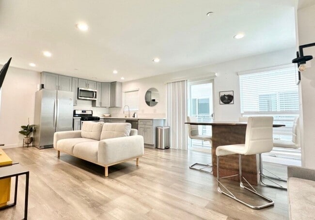 property at 1875 W 20th St