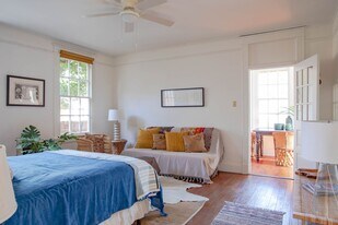 1607 Sauvage St in New Orleans, LA - Building Photo