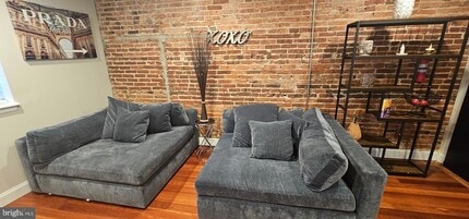 2206 Eutaw Pl in Baltimore, MD - Building Photo - Building Photo