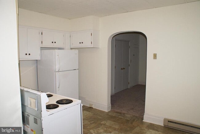 1127 Stanley Ave in Chambersburg, PA - Building Photo - Building Photo