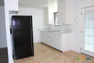 1009 S 29th St in Copperas Cove, TX - Building Photo - Building Photo