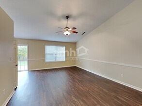 148 Westridge Blvd in Greenwood, IN - Foto de edificio - Building Photo