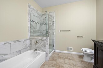 438 Elm St in Wyandotte, MI - Building Photo - Building Photo