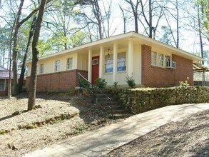 154 Nottingham Ct in Montgomery, AL - Building Photo - Building Photo