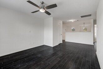 20950 Field Manor Ln in Katy, TX - Foto de edificio - Building Photo