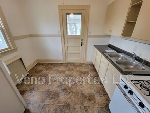 800 Chestnut St in Albany, NY - Building Photo - Building Photo