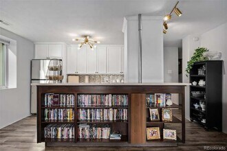 800 N Washington St, Unit 202 in Denver, CO - Foto de edificio - Building Photo