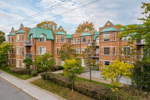505 Bord-Du-Lac Ch in Dorval, QC - Building Photo