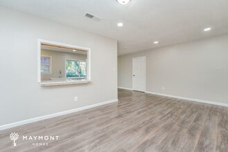 2979 Tiller Trail SW in Stone Mountain, GA - Building Photo - Building Photo