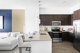 ParkLine Palm Beaches in West Palm Beach, FL - Foto de edificio - Building Photo