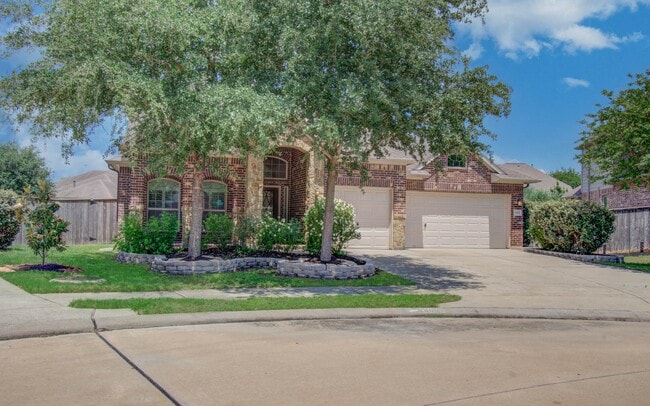 property at 28666 Pleasant Forest Dr