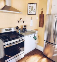 459 Boulevard Way, Unit Boulevard in Piedmont, CA - Building Photo - Building Photo