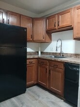 158 Fulton St in Fall River, MA - Building Photo - Building Photo