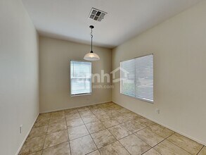 5326 W Maldonado Rd in Laveen, AZ - Foto de edificio - Building Photo