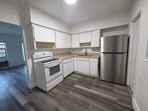 1110 NW 6th Ave, Unit 1 in Fort Lauderdale, FL - Building Photo - Building Photo