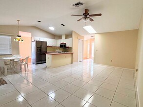 1503 Overland Dr in Spring Hill, FL - Building Photo - Building Photo