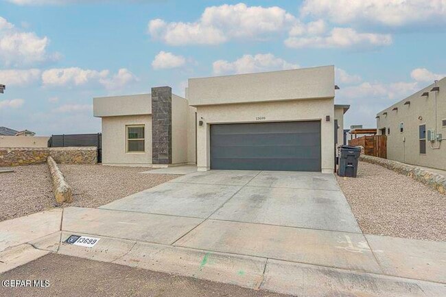 13699 Kathys Ct in Horizon City, TX - Building Photo - Building Photo