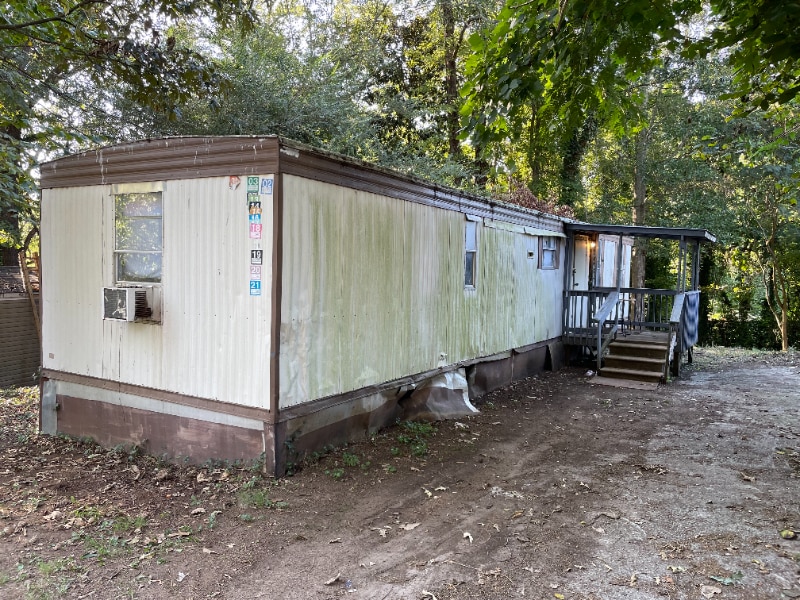 98 Fountain Cir in Woodstock, GA - Foto de edificio