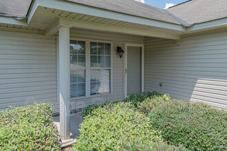 13865 Roanoke Dr in Cottondale, AL - Building Photo - Building Photo