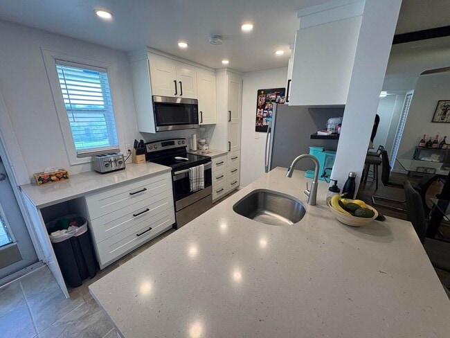 2161 NE 1st Ct in Boynton Beach, FL - Building Photo - Building Photo