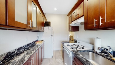 51 Glenville Ave, Unit 1 in Boston, MA - Building Photo - Building Photo