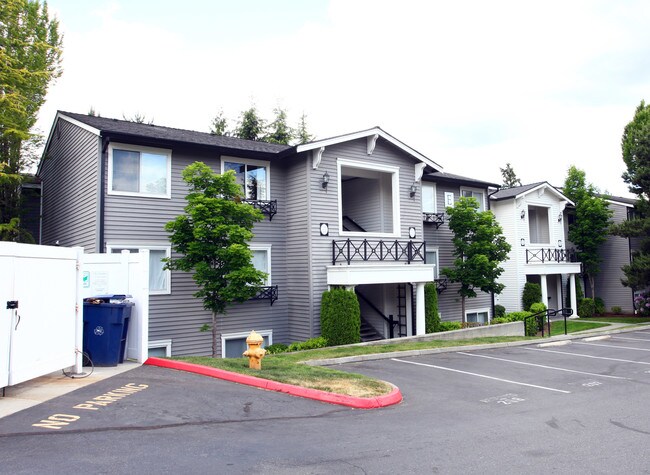 Brio Condominiums in Lynnwood, WA - Building Photo - Building Photo