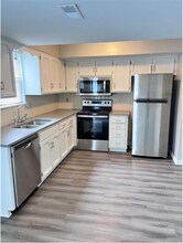 421-421 Spring Ave in Liberty, MO - Building Photo - Building Photo