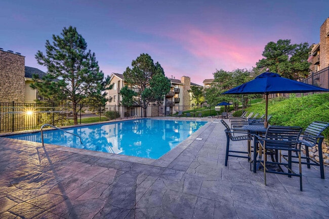 Vistas at Plum Creek in Castle Rock, CO - Building Photo - Building Photo