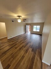 1-249-242 Roswell Ave in Long Beach, CA - Foto de edificio - Building Photo