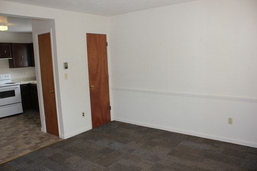 100 E Riverside Dr in Bridgewater, VA - Building Photo - Building Photo