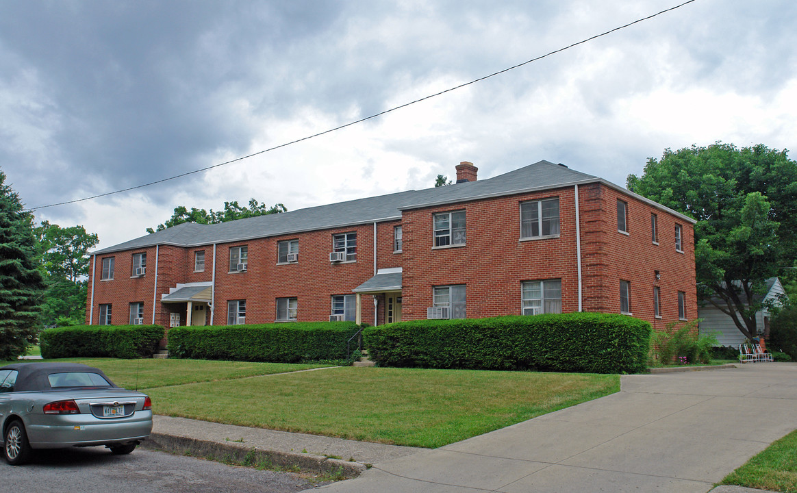 218-220 S Winter St in Yellow Springs, OH - Building Photo