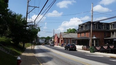 96 Main St in Schwenksville, PA - Building Photo - Building Photo