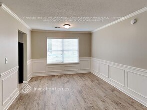 135 Hidden Creek Dr in Canton, GA - Foto de edificio - Building Photo