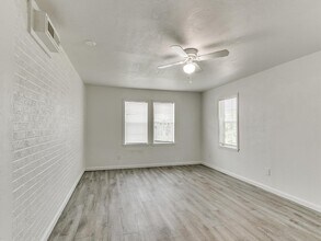 1501 NE Grand Blvd in Oklahoma City, OK - Building Photo - Building Photo