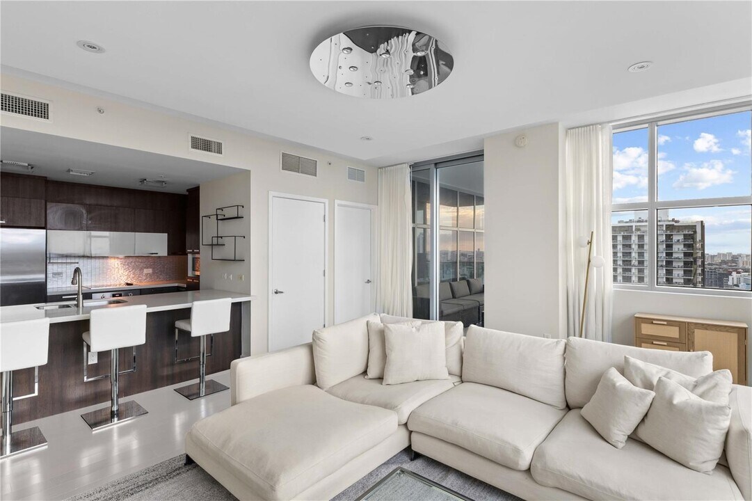 3301 NE 1st Ave, Unit H2901 in Miami, FL - Foto de edificio