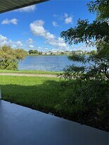 3405 NW 44th St in Oakland Park, FL - Building Photo