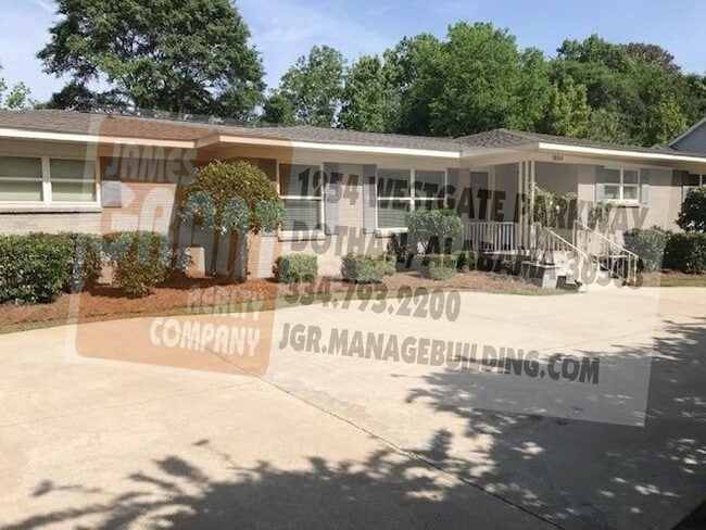 1604 Haisten Dr in Dothan, AL - Building Photo - Building Photo