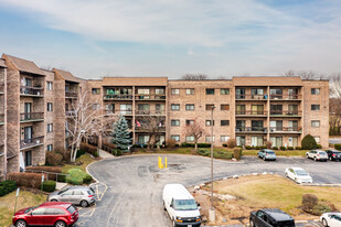 1400 N Elmhurst Rd Apartments