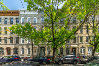 578 Morgan Ave in Brooklyn, NY - Building Photo - Building Photo