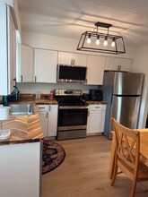 3364 Green Briar Cir in Gulf Breeze, FL - Building Photo - Building Photo