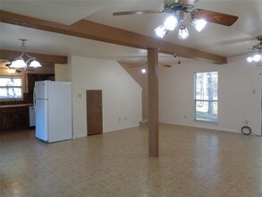 4027 FM 3405 in Georgetown, TX - Building Photo - Building Photo