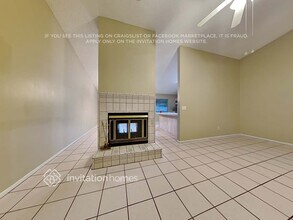 4606 N Country Hills Ct in Plant City, FL - Building Photo - Building Photo