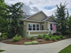 4937 E Woodcarver Dr in Boise, ID - Building Photo - Building Photo