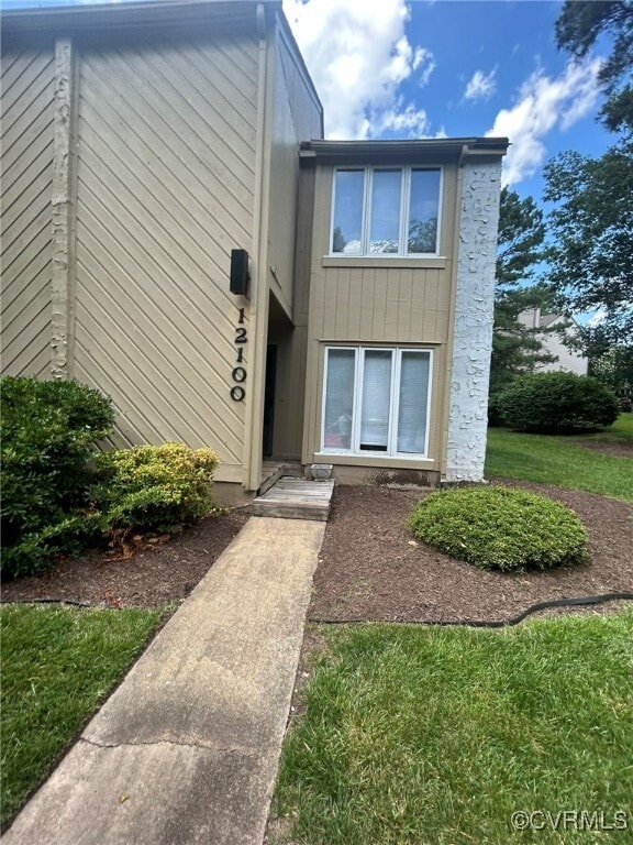 property at 12100 Shore View Dr
