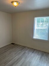 3652 Cornell Blvd in Winston-Salem, NC - Building Photo - Building Photo