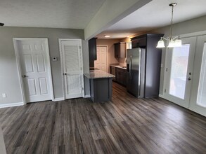 1546 Winding Way Cir in Gallatin, TN - Building Photo - Building Photo