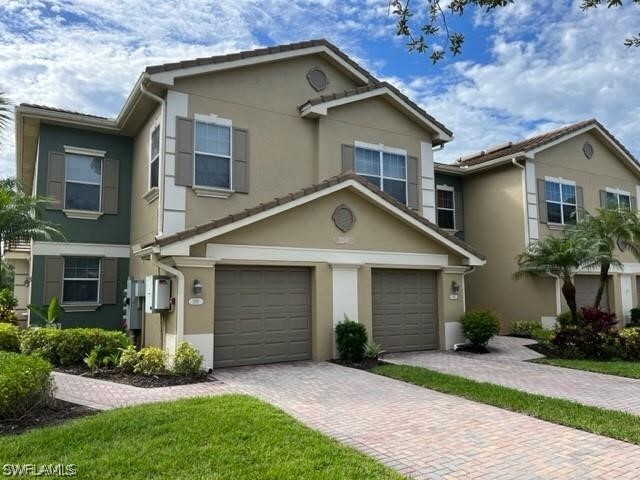 3240 Cottonwood Bend in Ft. Myers, FL - Building Photo