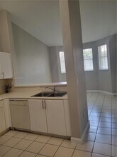 1662 SE 27th Dr in Homestead, FL - Building Photo - Building Photo