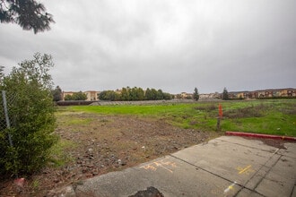 1097 Munich Ter in Sunnyvale, CA - Building Photo - Building Photo